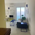 Blu Oltremare 아파트 아시아롤리