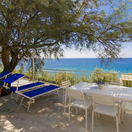 Blu Oltremare *